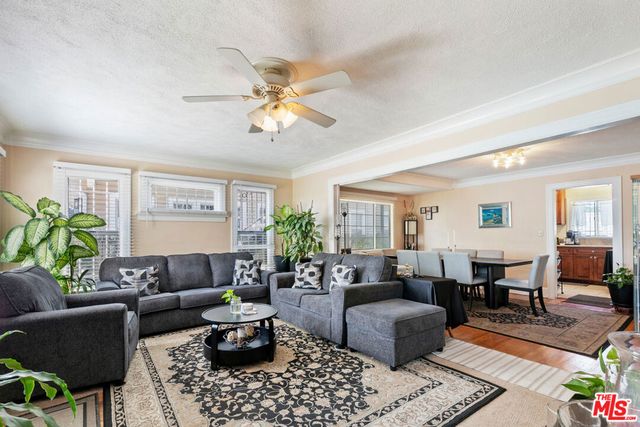 2531 6th Avenue, Los Angeles, CA 90018