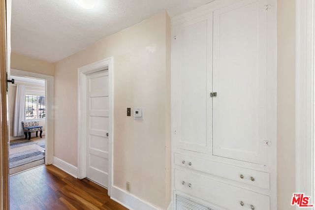 2531 6th Avenue, Los Angeles, CA 90018
