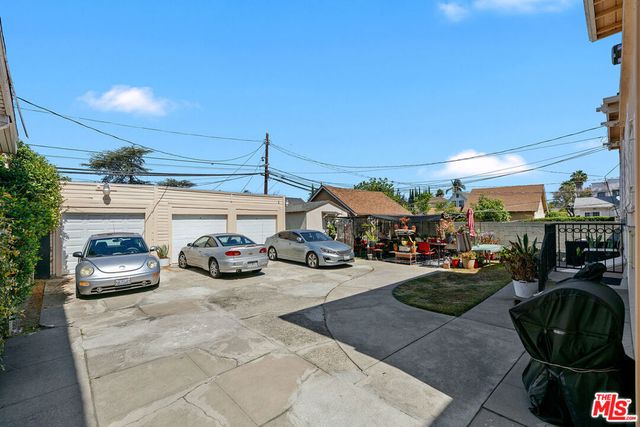 2531 6th Avenue, Los Angeles, CA 90018