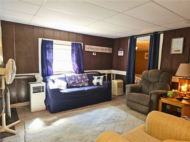 195 Kinch Rd, President Twp, PA 16301