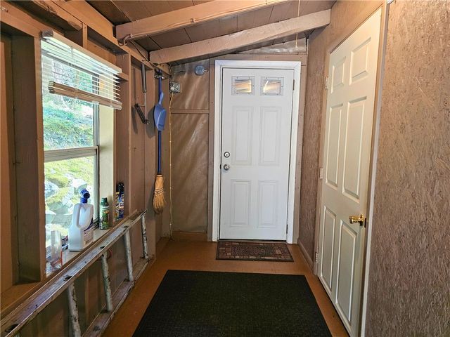 195 Kinch Rd, President Twp, PA 16301