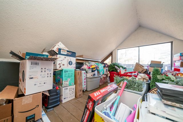 6823 Oakwood Dr., Gilmer, TX 75645