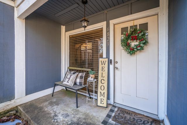 6823 Oakwood Dr., Gilmer, TX 75645