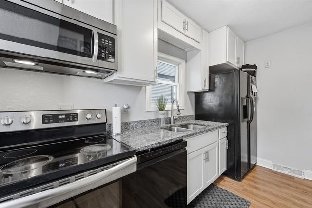 424 18th Street NE, Cedar Rapids, IA 52402