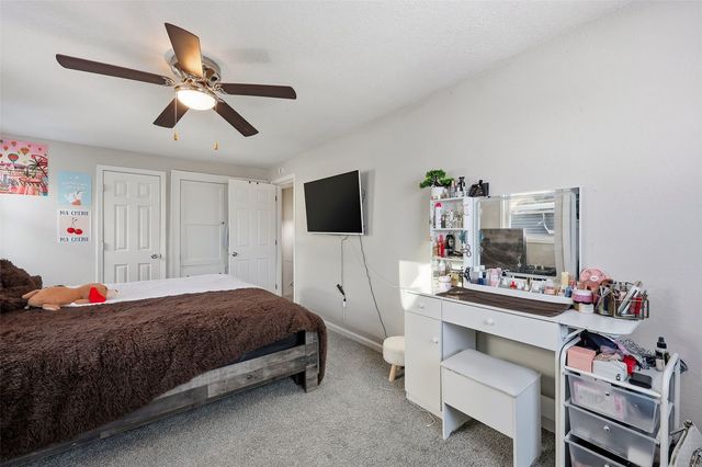 424 18th Street NE, Cedar Rapids, IA 52402