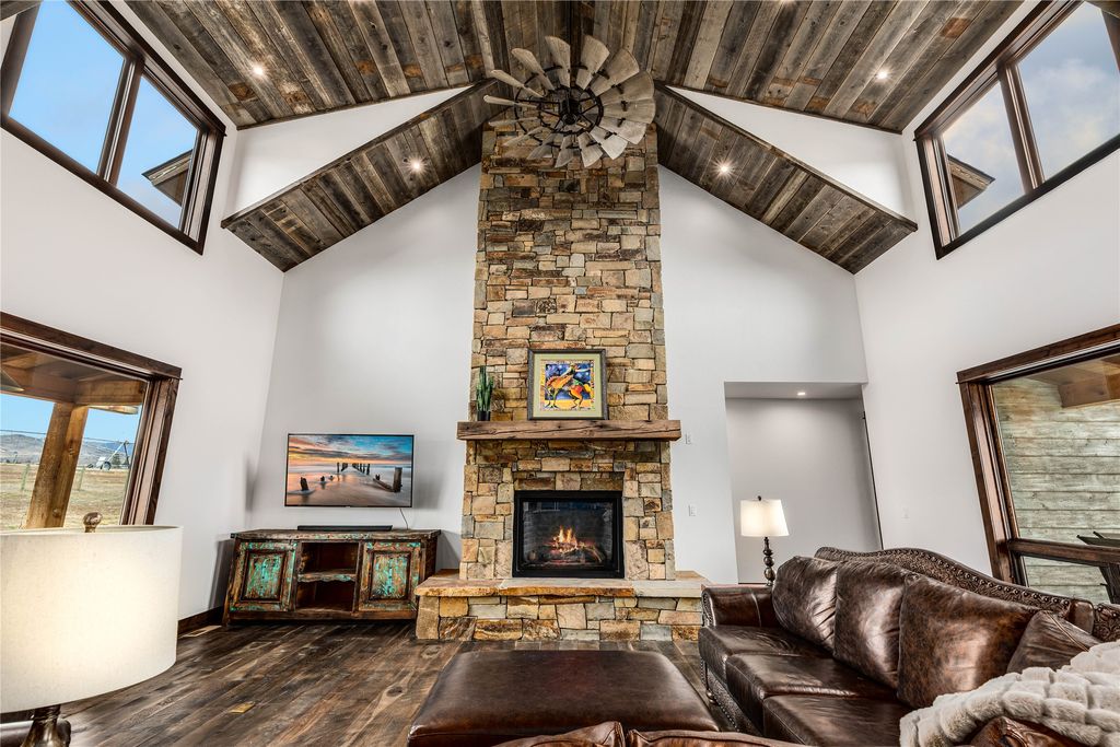 649 Little Bailey Lane, Corvallis, MT 59828 photo 10