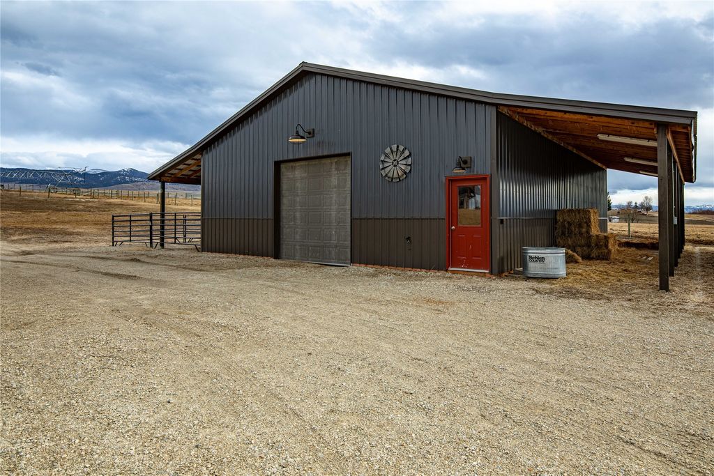 649 Little Bailey Lane, Corvallis, MT 59828 photo 62