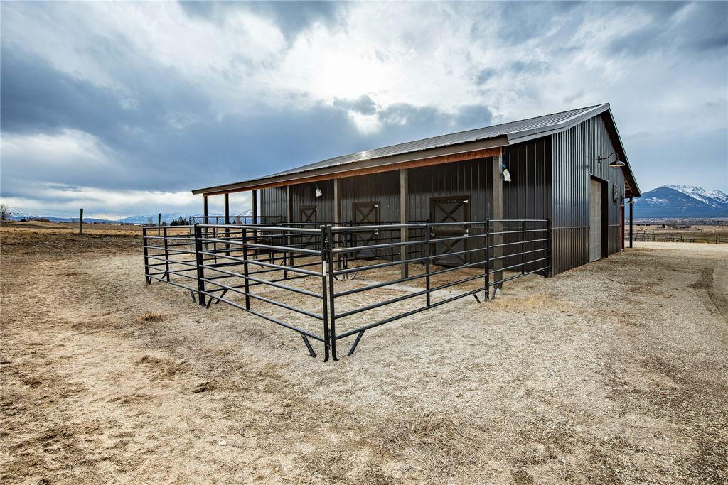 649 Little Bailey Lane, Corvallis, MT 59828 photo 67