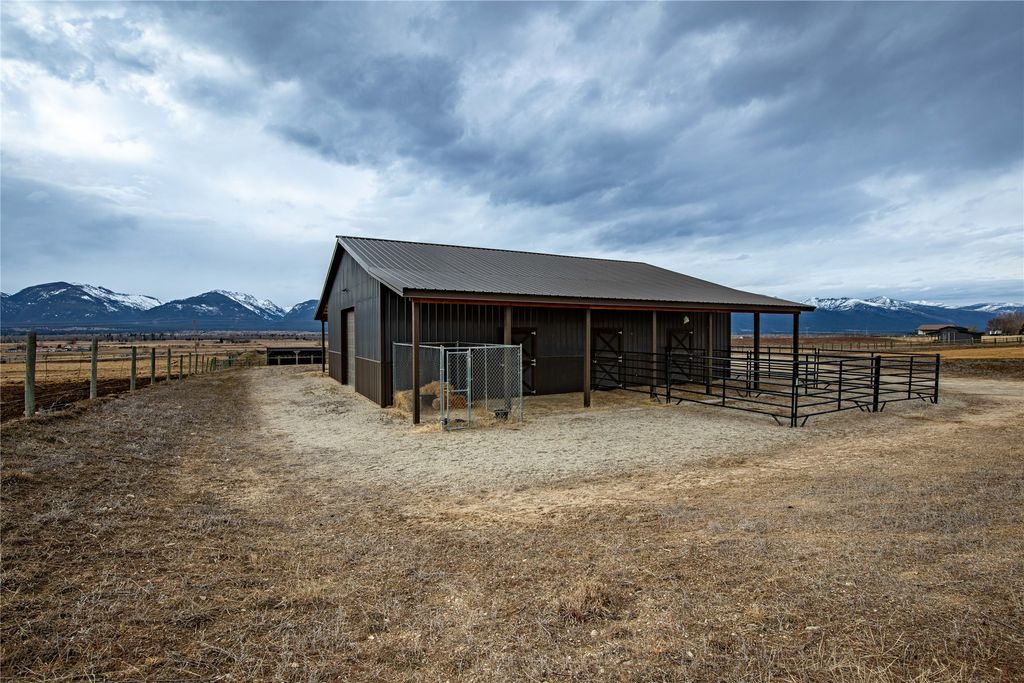 649 Little Bailey Lane, Corvallis, MT 59828 photo 68