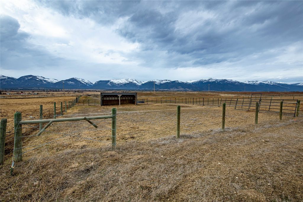 649 Little Bailey Lane, Corvallis, MT 59828 photo 71