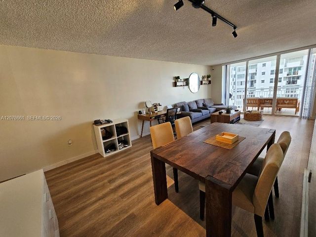 18061 Biscayne Boulevard 1602, Aventura, FL 33160