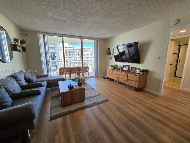 18061 Biscayne Boulevard 1602, Aventura, FL 33160
