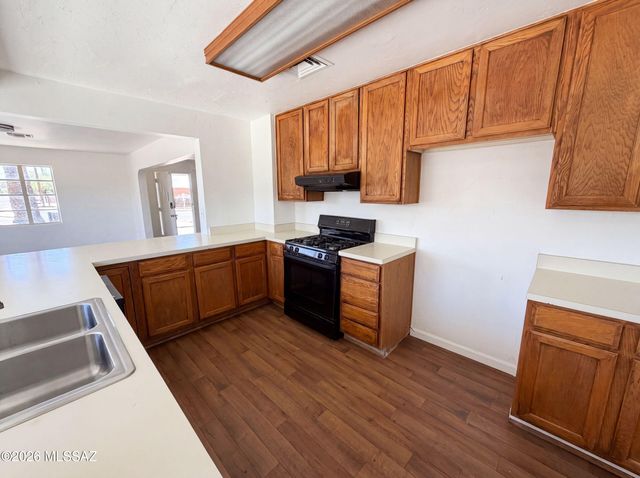 457 E Pastime Road, Tucson, AZ 85705