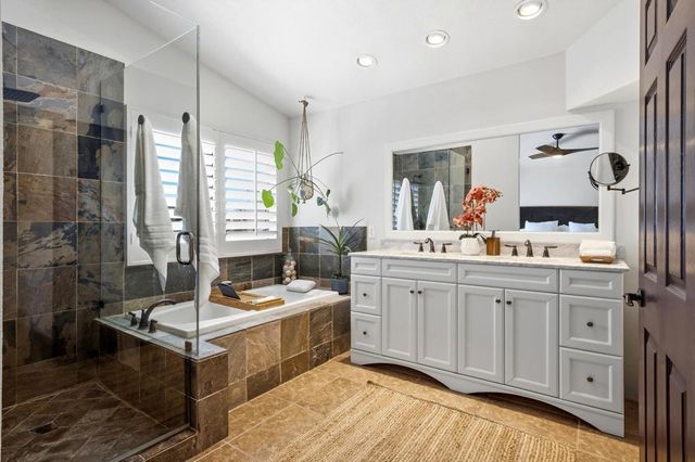 49070 Balada Court, La Quinta, CA 92253
