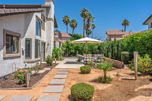 49070 Balada Court, La Quinta, CA 92253