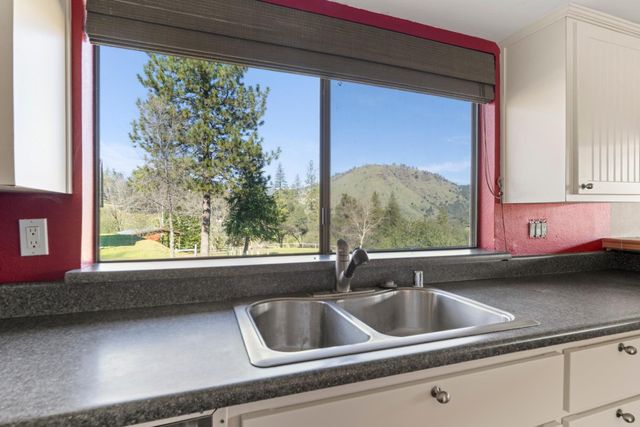 533 State Highway 49, Placerville, CA 95667