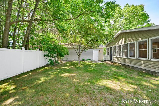 14128 Luckett Lane, Grand Haven Twp, MI 49417