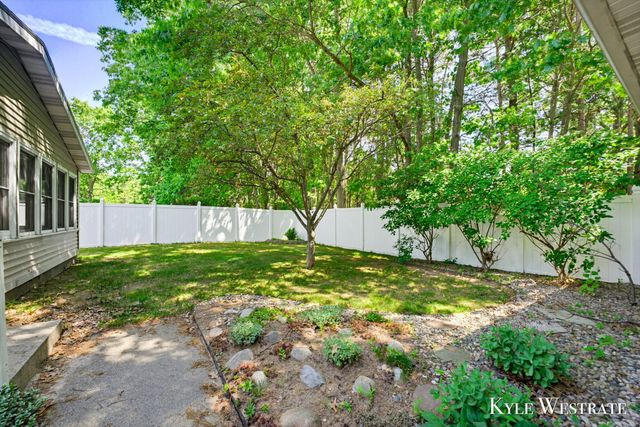 14128 Luckett Lane, Grand Haven Twp, MI 49417