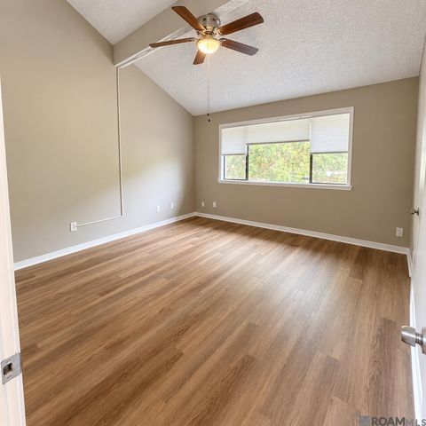 1314 Sharlo Ave, Baton Rouge, LA 70820