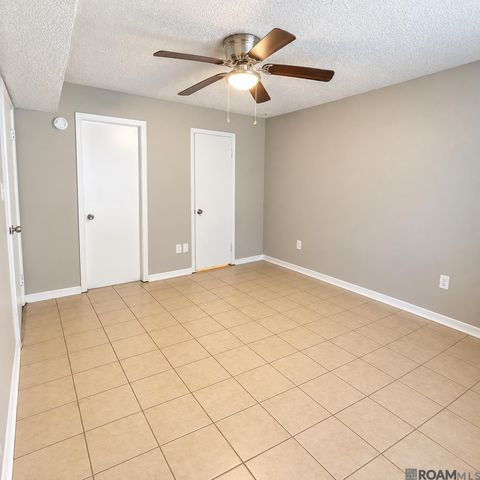 1314 Sharlo Ave, Baton Rouge, LA 70820