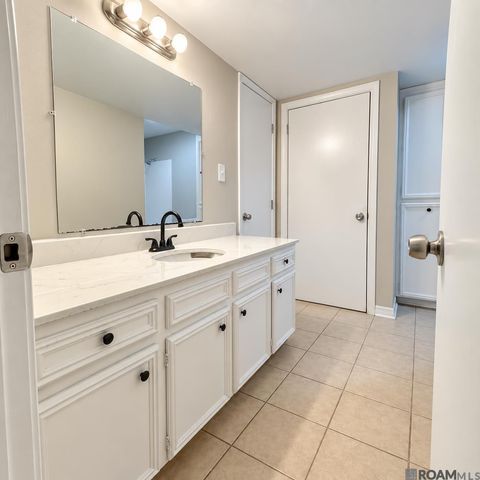 1314 Sharlo Ave, Baton Rouge, LA 70820