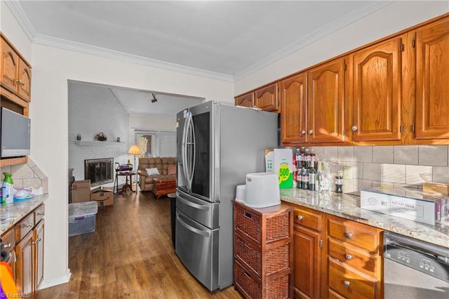 2016 Candelar Drive, High Point, NC 27265