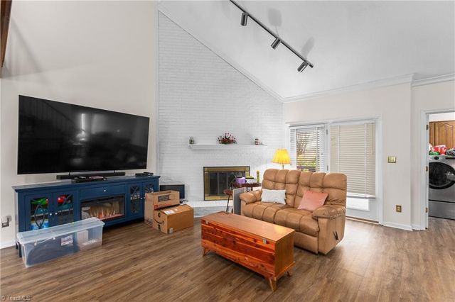 2016 Candelar Drive, High Point, NC 27265