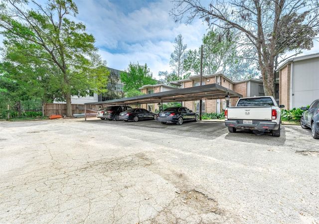 8211 Katy Freeway 10, Houston, TX 77024