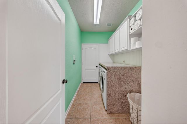3331 Lost Maple Forest Court, Houston, TX 77345