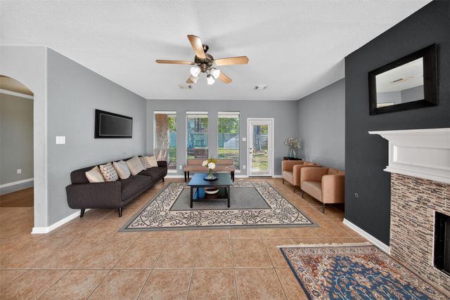 3331 Lost Maple Forest Court, Houston, TX 77345