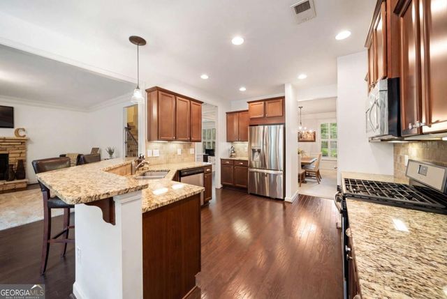 2350 Fulton Circle NW, Acworth, GA 30101