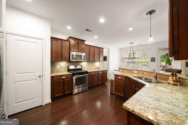 2350 Fulton Circle NW, Acworth, GA 30101