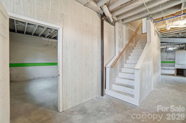 25 American Avenue NE, Concord, NC 28025