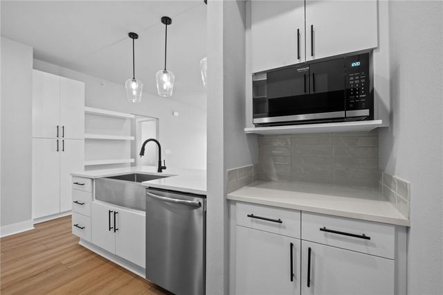 3330 SE MP Parkway 202, Bentonville, AR 72712