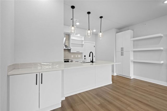 3330 SE MP Parkway 202, Bentonville, AR 72712