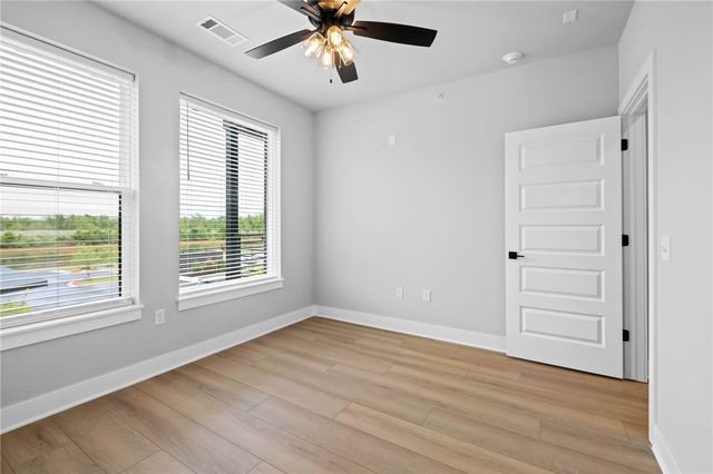 3330 SE MP Parkway 202, Bentonville, AR 72712
