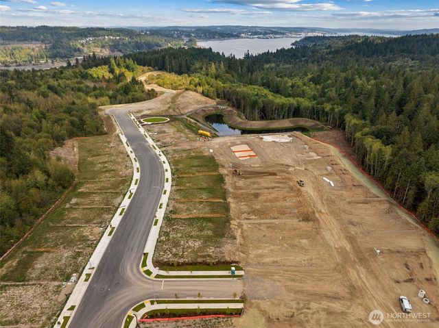 3911 McCormick Village Drive #58, Bremerton, WA 98312