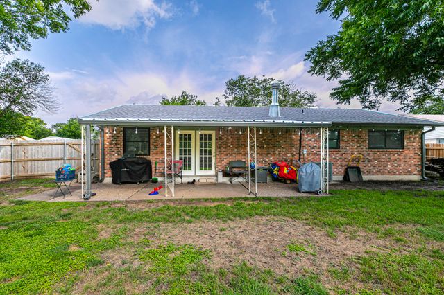3401 Medallion Circle, Waco, TX 76706