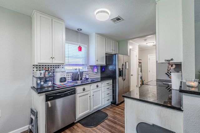 3401 Medallion Circle, Waco, TX 76706