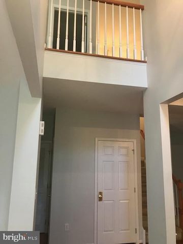 22 NESTLEWOOD WAY, Princeton, NJ 08540