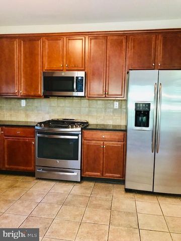 22 NESTLEWOOD WAY, Princeton, NJ 08540