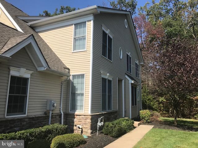 22 NESTLEWOOD WAY, Princeton, NJ 08540