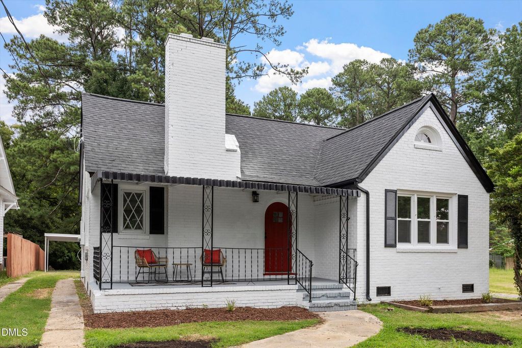2724 N Roxboro Street, Durham, NC 27704