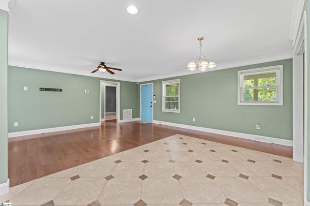 104 Pinonwood Court, Simpsonville, SC 29680