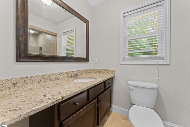 104 Pinonwood Court, Simpsonville, SC 29680