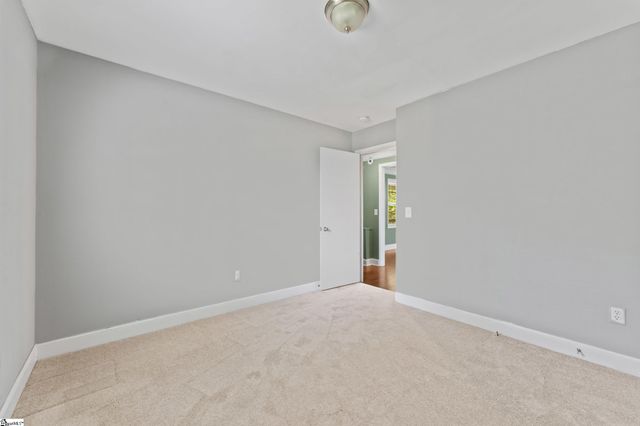104 Pinonwood Court, Simpsonville, SC 29680