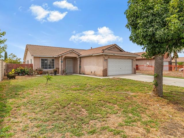 15393 Holly Drive, Fontana, CA 92335