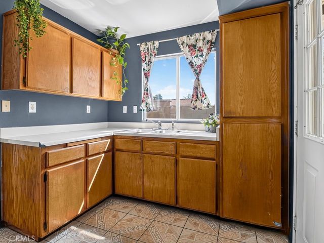 15393 Holly Drive, Fontana, CA 92335