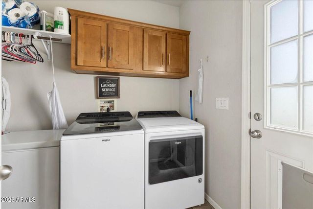 24460 N MARBLEHEAD Avenue, Paulden, AZ 86334