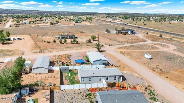 24460 N MARBLEHEAD Avenue, Paulden, AZ 86334